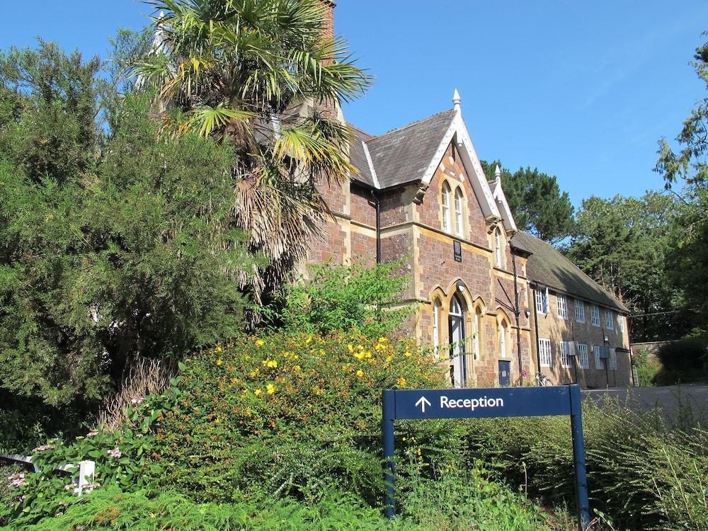 University Of Exeter - Pennsylvania Court Exterior foto